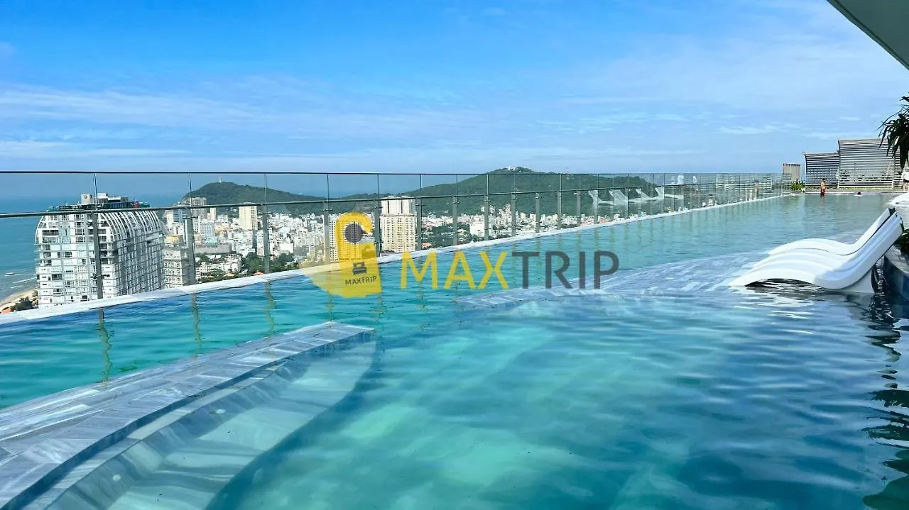 Maxtrip Homestay Luxury - Beachfront - Infinity Pool Vung Tau Apartment
